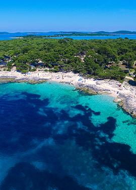 Croatia summer holiday. Private apartments, rooms and hotels - Adriatic.hr