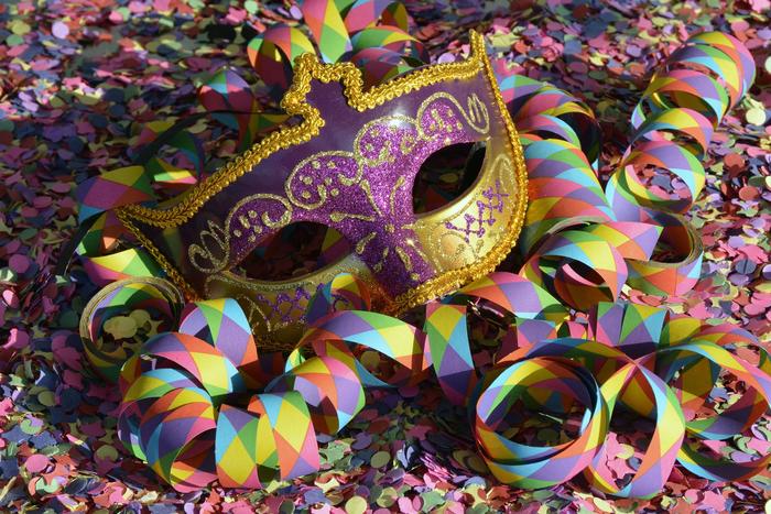 Makarska Coloured by Summer Carnival