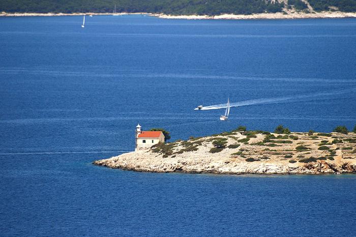 Lighthouses in the Adriatic sea | An unique vacation