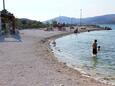 Der Strand Krčić im Ort Arbanija, Čiovo.