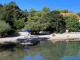 Der Strand  im Ort Vrbovica, Korčula.