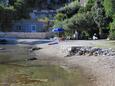 Der Strand  im Ort Vrbovica, Korčula.