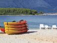 Der Strand Prvi Žal im Ort Lumbarda, Korčula.