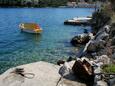 La plage  en ville Račišće, Korčula.