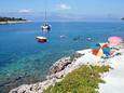 Der Strand  im Ort Zaraće (Gdinj), Hvar.