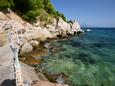  strand Mimice településen, Omiš.