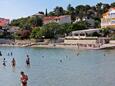 La plage Padova II en ville Banjol, Rab.