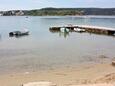 Der Strand  im Ort Supetarska Draga - Gonar, Rab.