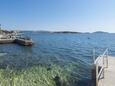 Пляж  в городе Brodarica, Šibenik.