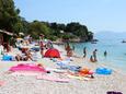 Der Strand Gornja Vala im Ort Gradac, Makarska.