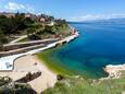 Zgribnica strand Vrbnik településen, Krk.