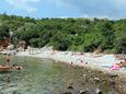 La plage Dugno en ville Povile, Novi Vinodolski.