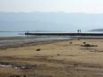 Der Strand Meline im Ort Čižići, Krk.