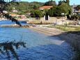 La plage  en ville Lukoran, Ugljan.