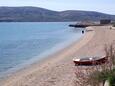 Der Strand Zubovići im Ort Zubovići, Pag.