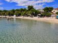 Plaža Punta v mjestu Pakoštane, Biograd.