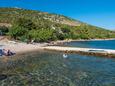 Der Strand  im Ort Seline, Paklenica.