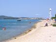 Der Strand Pavlinka im Ort Žaborić, Šibenik.