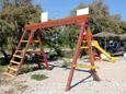 Der Strand Bristak im Ort Tribunj, Vodice.