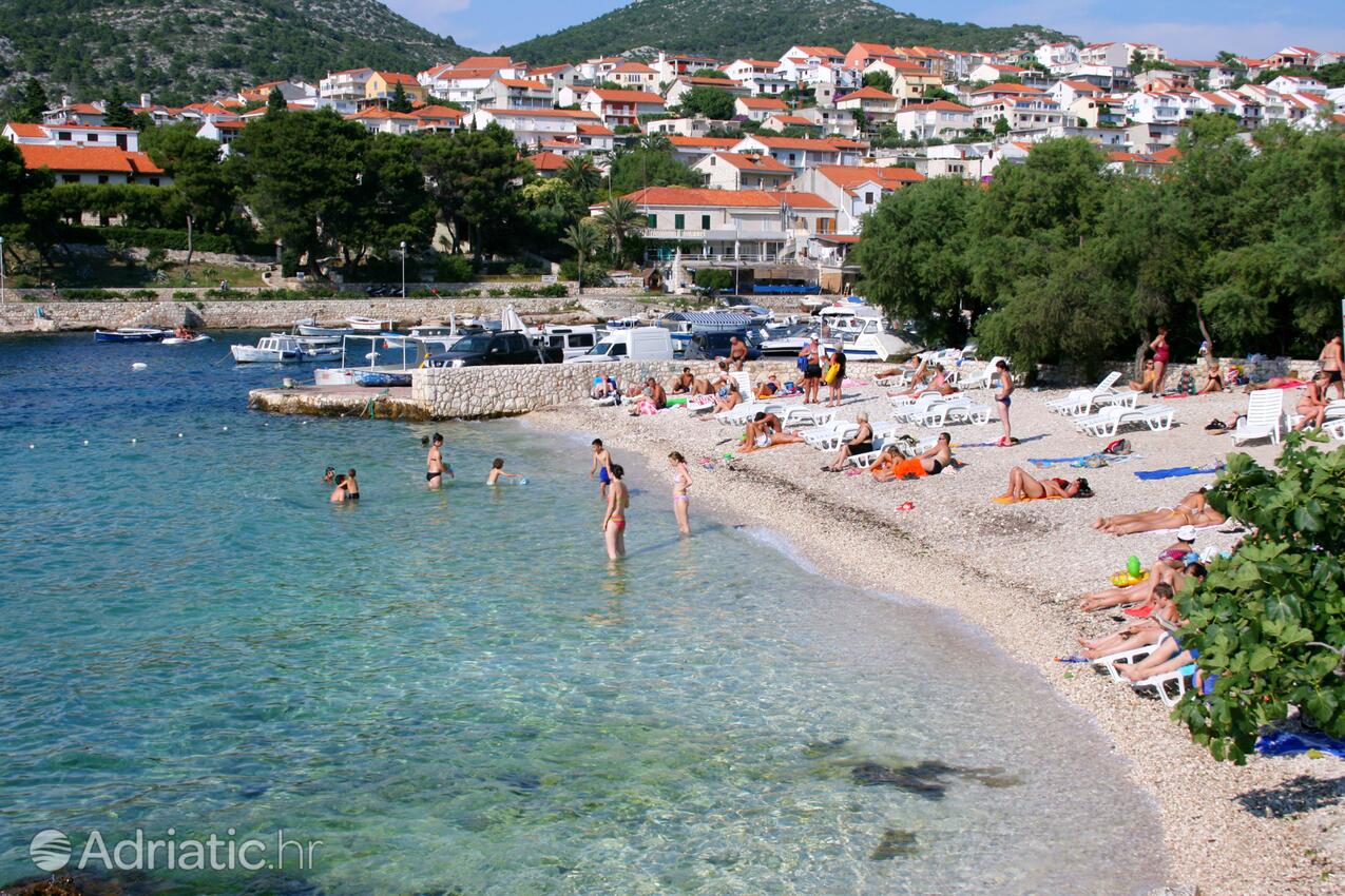 Пляж Križna Luka, Hvar | Adriatic.hr