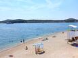 La plage Banj en ville Šibenik, Šibenik.