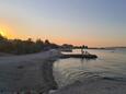 Пляж  в городе Dobropoljana, Pašman.