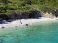 Velo Zaraće strand Zaraće (Dubovica) településen, Hvar.