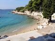 Der Strand Majerovica im Ort Hvar, Hvar.