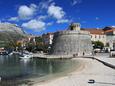 Der Strand  im Ort Korčula, Korčula.