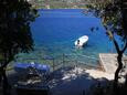 Der Strand  im Ort Tri Žala, Korčula.