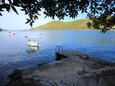 La plage  en ville Brna, Korčula.