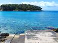 Der Strand  im Ort Prižba, Korčula.