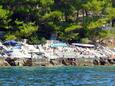 Der Strand  im Ort Prižba, Korčula.