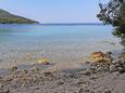 Der Strand  im Ort Žuljana, Pelješac.