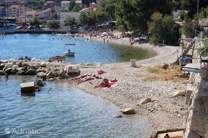 Plaza Krilo Omis Krilo Jesenice Najbolje Plaze U Hrvatskoj Adriatic Hr