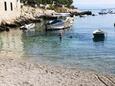 Der Strand Vanesa im Ort Prigradica, Korčula.