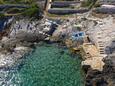 La plage  en ville Stiniva, Korčula.