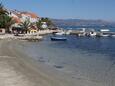 Nejbližší pláž Pláž na místě Lumbarda, Korčula.