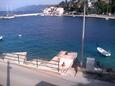 Najbližja plaža Plaža v mjestu Prigradica, Korčula.