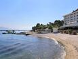 Der Strand  im Ort Trogir, Trogir.