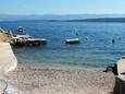 La plage  en ville Vantačići, Krk.