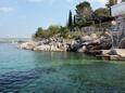 Der Strand  im Ort Vantačići, Krk.