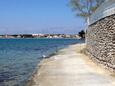 Der Strand  im Ort Zukve, Zadar.