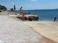 Der Strand  im Ort Ždrelac, Pašman.