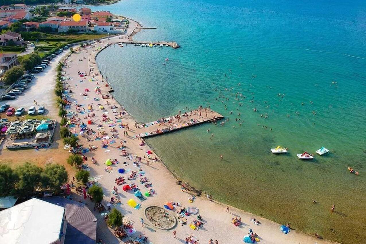 Mala Slatina, betonové desky