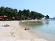 Der Strand Soline im Ort Biograd na Moru, Biograd.