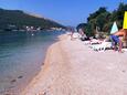 Der Strand Dumići im Ort Grebaštica, Šibenik.