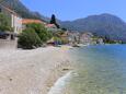 La plage  en ville Brist, Makarska.