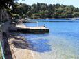 Ближайший пляж Пляж в городе Cavtat, Dubrovnik.