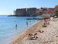 La plage Banje en ville Dubrovnik, Dubrovnik.